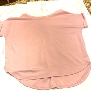 Xersion Girls Quick Dri Antimicrobial Cuffed Sleeve Curved Hem Athletic Top Pink